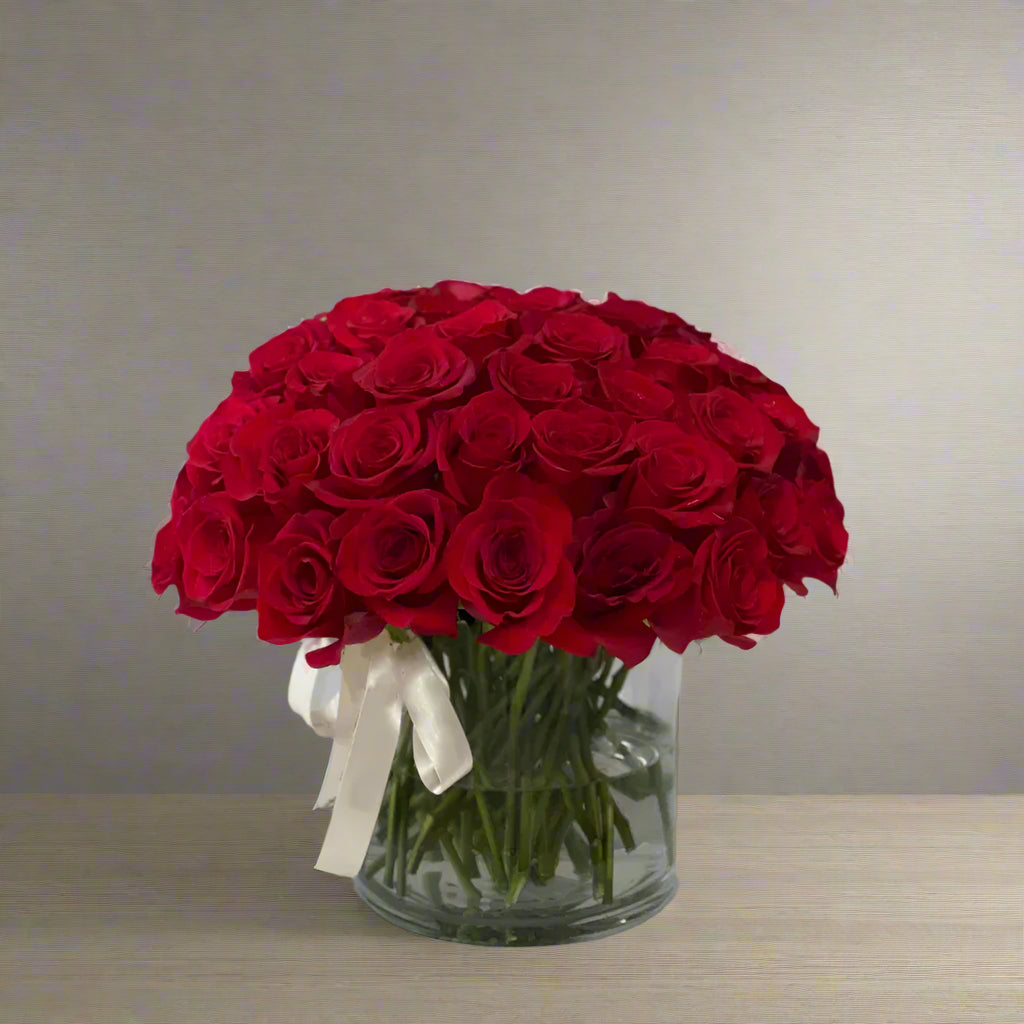 Clean And Classic Roses In A Vase