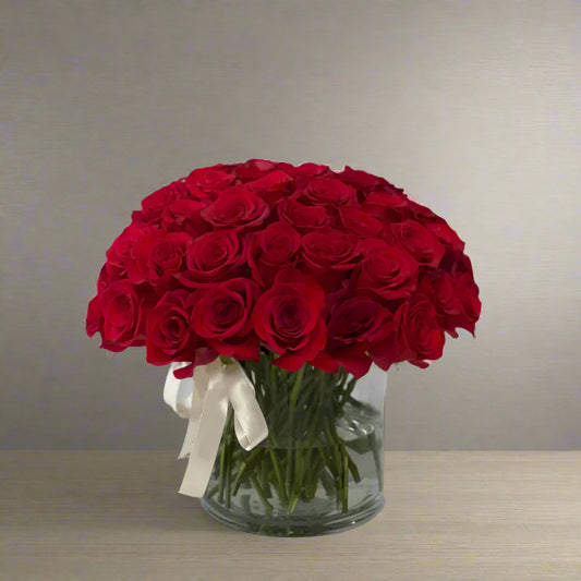 Clean And Classic Roses In A Vase